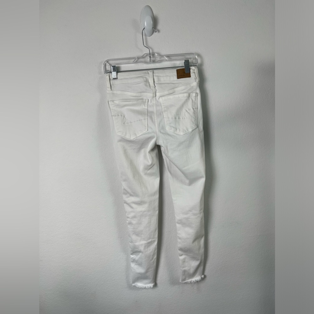 American Eagle Hi-Rise Distressed Cropped Skinny White Cropped Denim Jeans - Picture 3 of 16